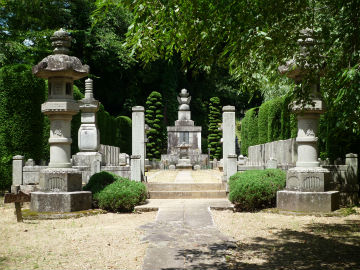 奥州探題・畠山家墓所の写真