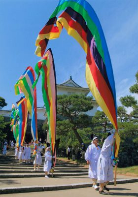 優秀賞「霞ヶ城に立つ木幡の旗手」の写真