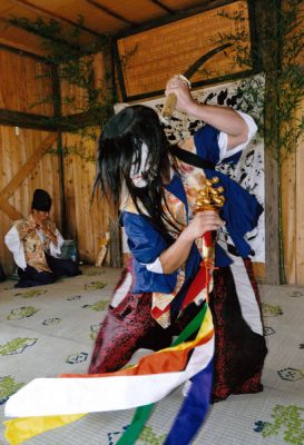 入選「原セ諏訪神社太々神楽太刀舞」の写真
